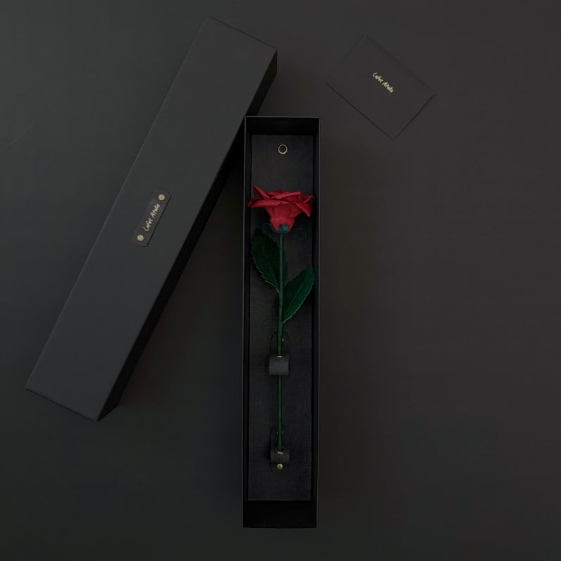 Leather Rose - Rouge